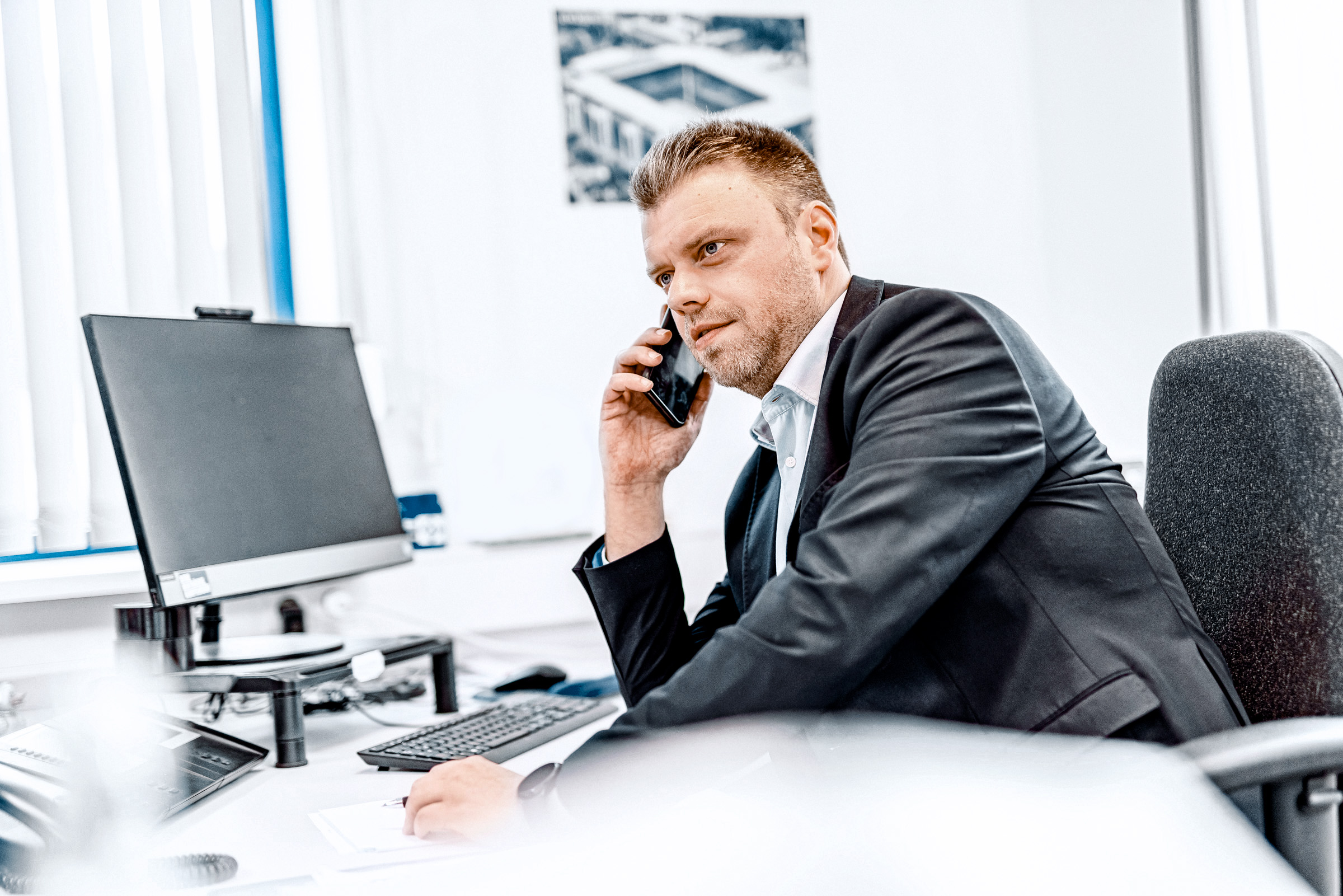 Sales specialist for spare parts (m/f/d)